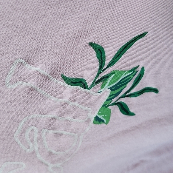 Divided pink short sleeve "Tropical" graphic print tee - Picture 5 of 10